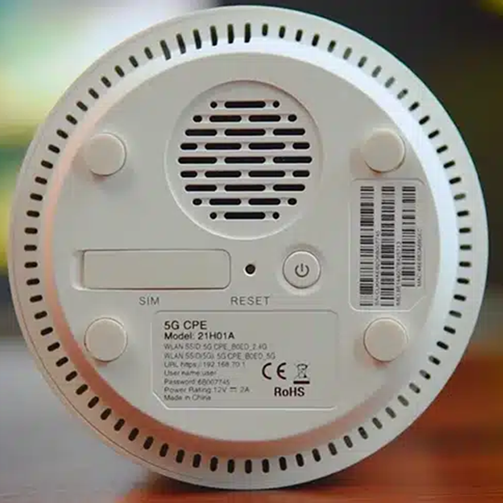  جزئیات بدنه مودم 5G du 21H01A 